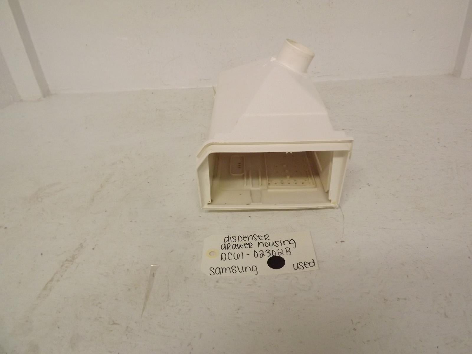 Samsung Washer DC61-02302B Dispenser Drawer Housing Used Samsung Washer DC61-02302B Dispenser Drawer Housing Used